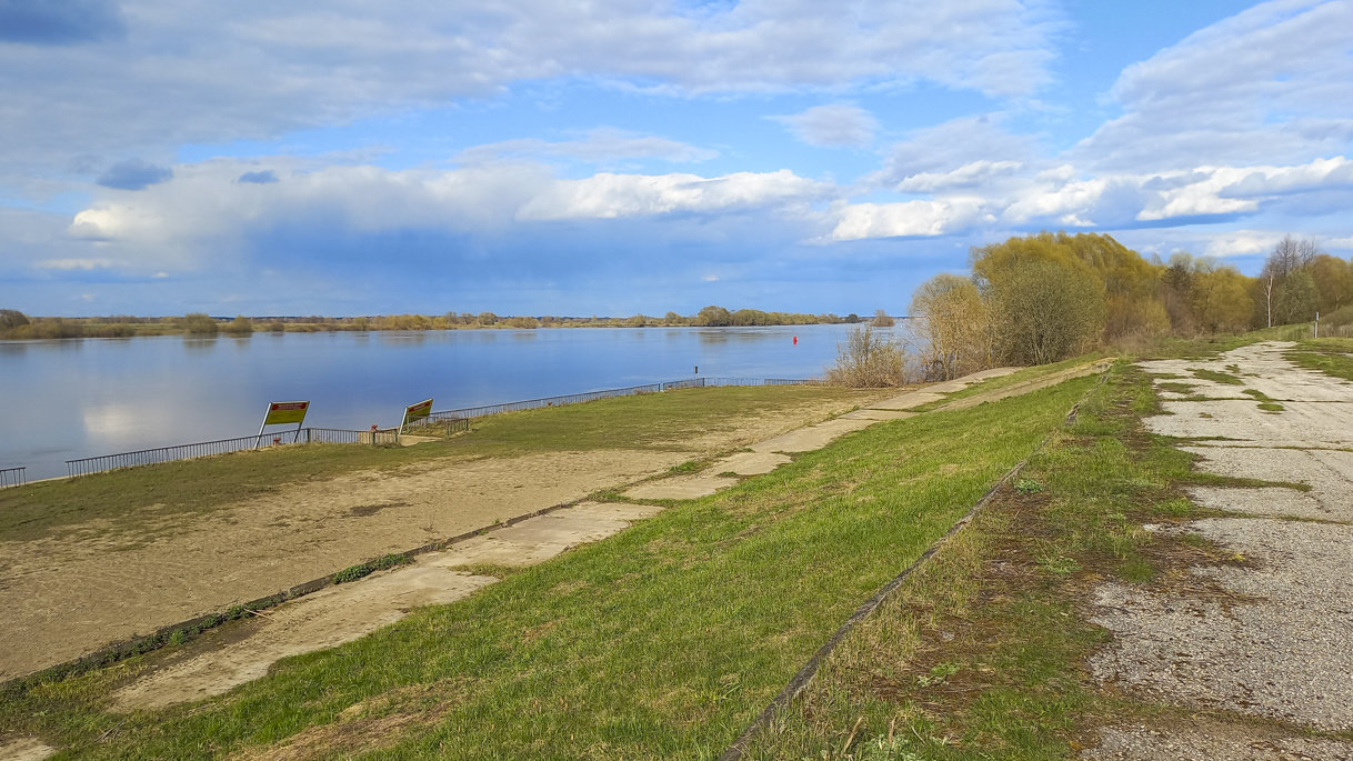 Пристань на реке Ока в Константиново